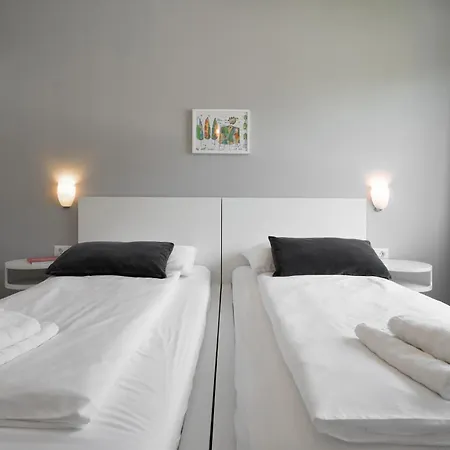 Gemini بيت للعطل